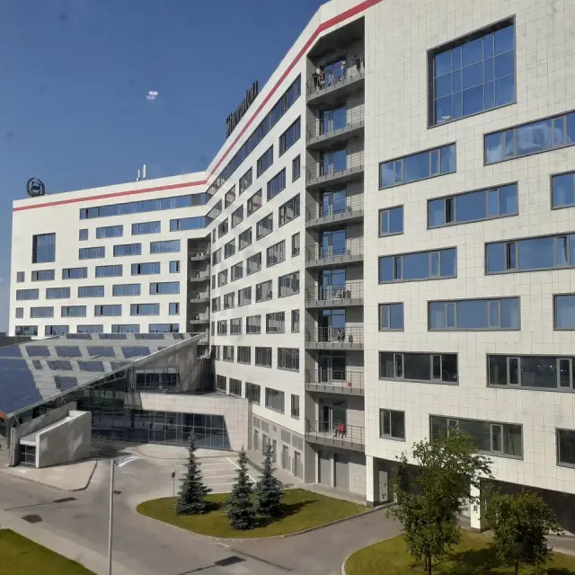 Реальные фото Sheraton Skypoint Luxe Hotel (Шератон Скайпоинт Люкс)