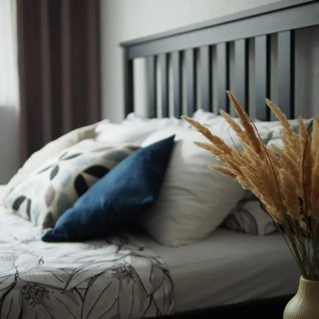 Real photos of Apartments on Evgeniya Zhigulenko Street 13