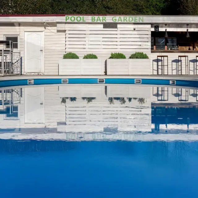 Real photos of Garden Hills Hotel by Provence (Garden Hills)