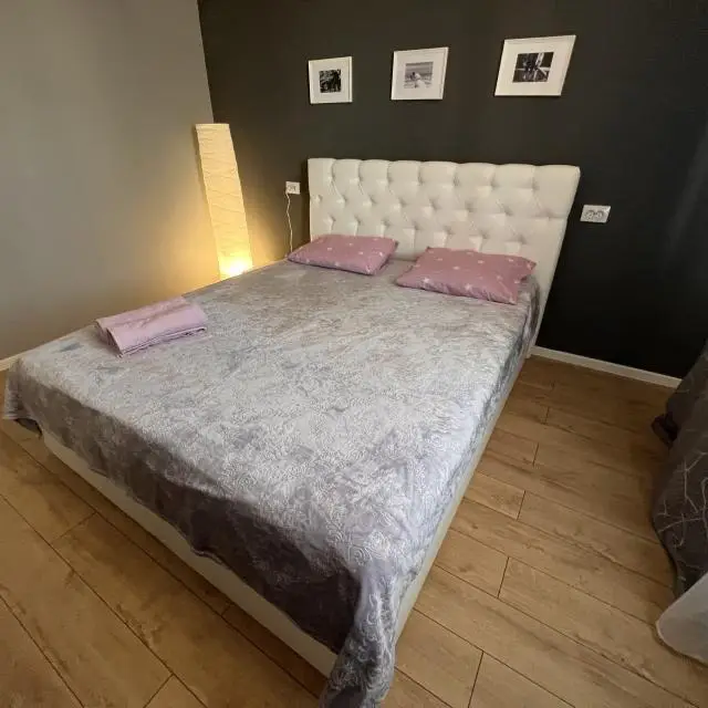 Real photos of Apartments on 91 Narodny Boulevard