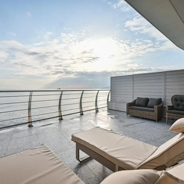 Real photos of Sky Hotel