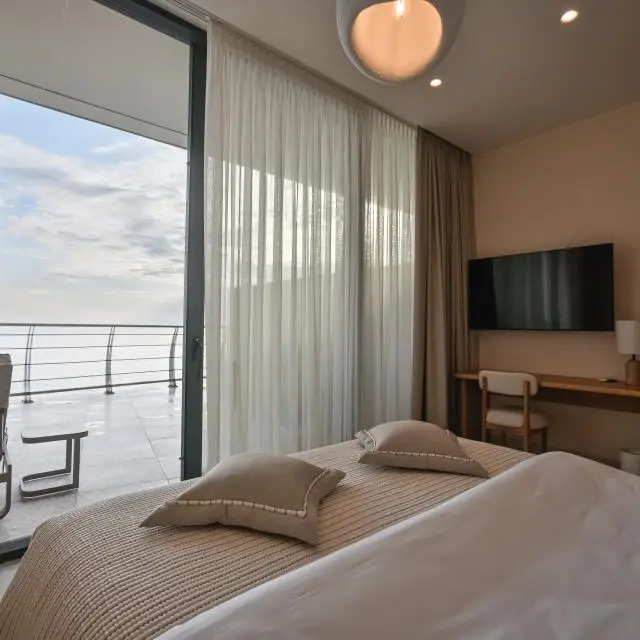 Real photos of Sky Hotel