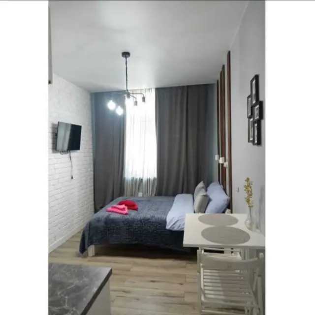 Real photos of Ma-Three apartments on Sosnovaya St. 1k3