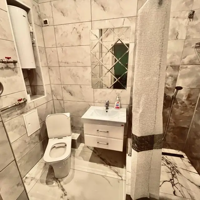 Real photos of Apartments on Stroiteley Avenue 18 building 1