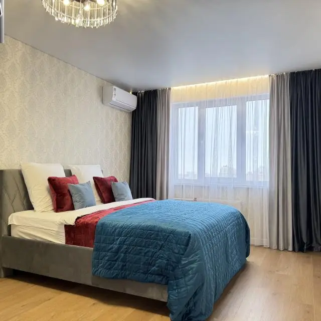 Real photos of Premium Greenhouse on Avtomobilistov Street 15