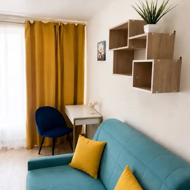 Real photos of 1-room apartment on Varfolomeevskaya street