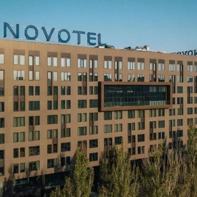 Реальные фото Novotel Bishkek City Center (Новотель Бишкек Сити центр)