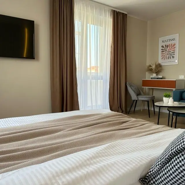 Real photos of Apartments on Mira Avenue 37 