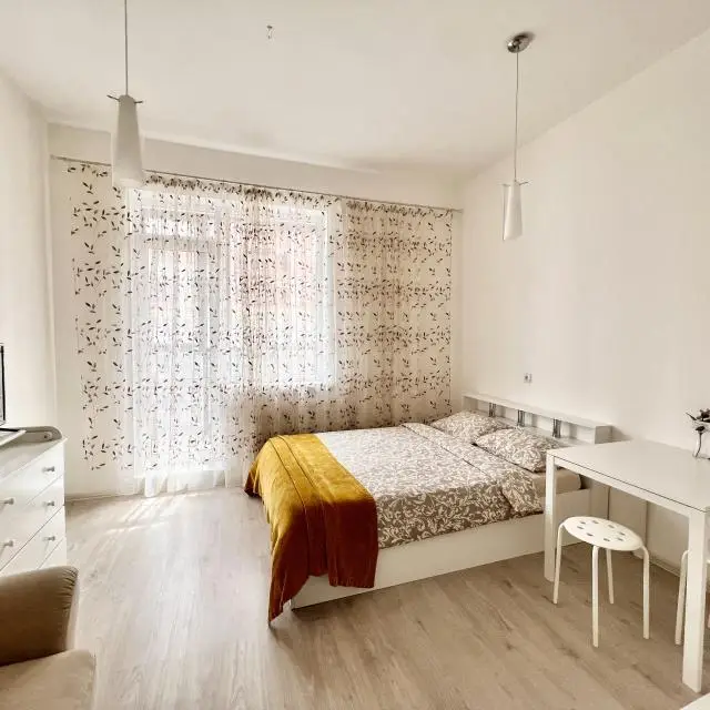 Реальные фото LikeHomeAparts (ЛайкХоумАпартс) на проспекте Строителей