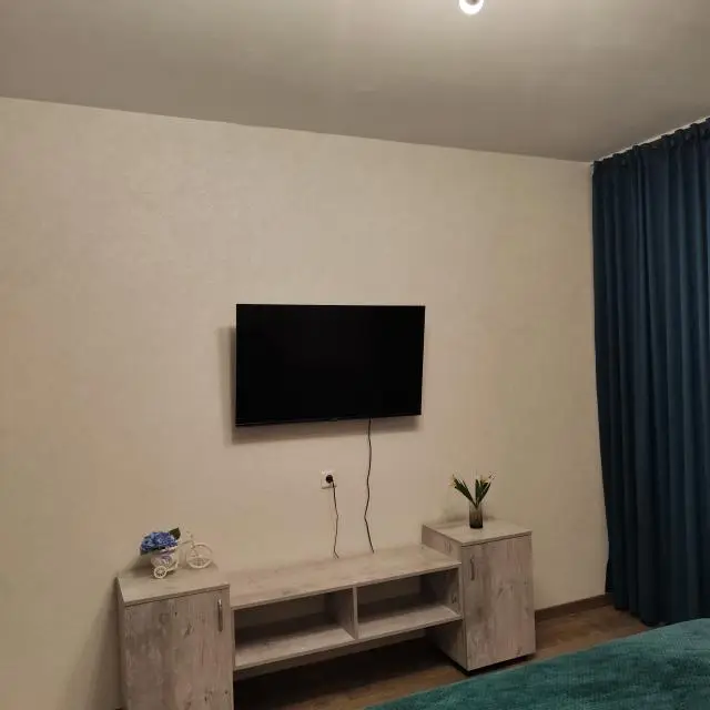 Real photos of New 2-bedroom apartment "Like at home" 