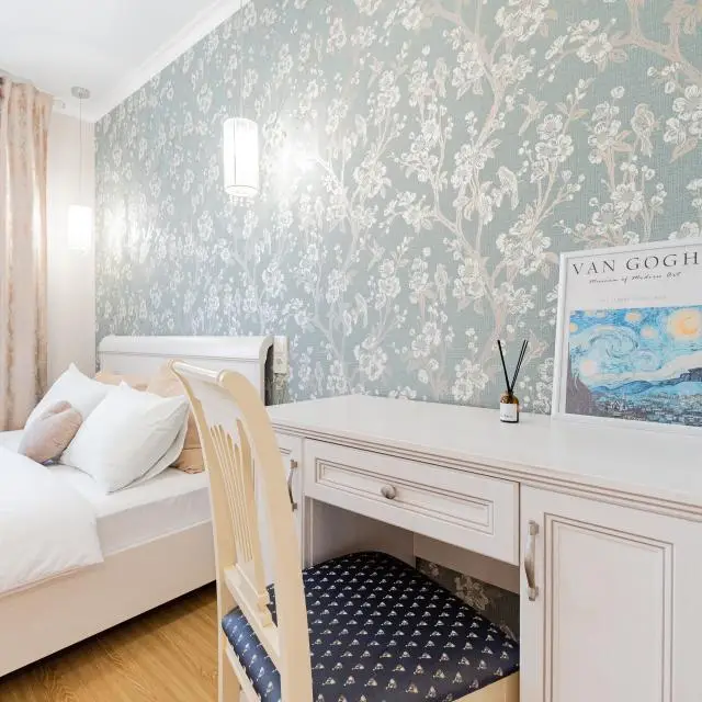 Real photos of Petrovsky apartments on Boris Pasternak Street 2
