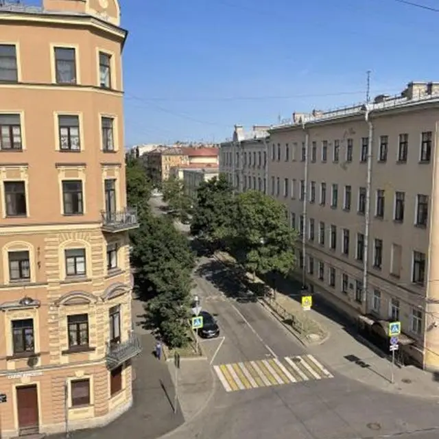 Real photos of Anglijskij 27