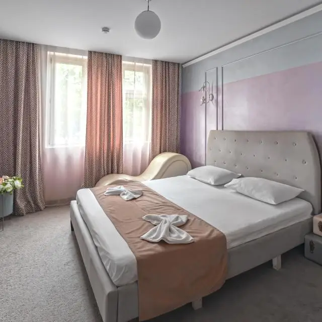 Real photos of Simple Rooms