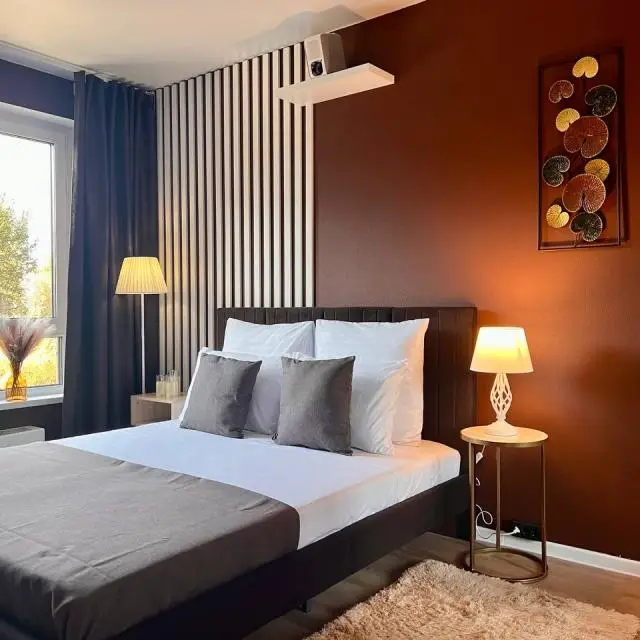 Реальные фото Rent2Room (Рент2Рум) на улице Михайлова 30Ак2