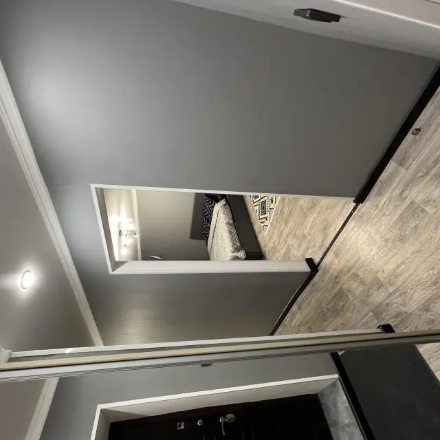 Real photos of KazHouse apartments on 50 let Oktyabrya Street, 24k1