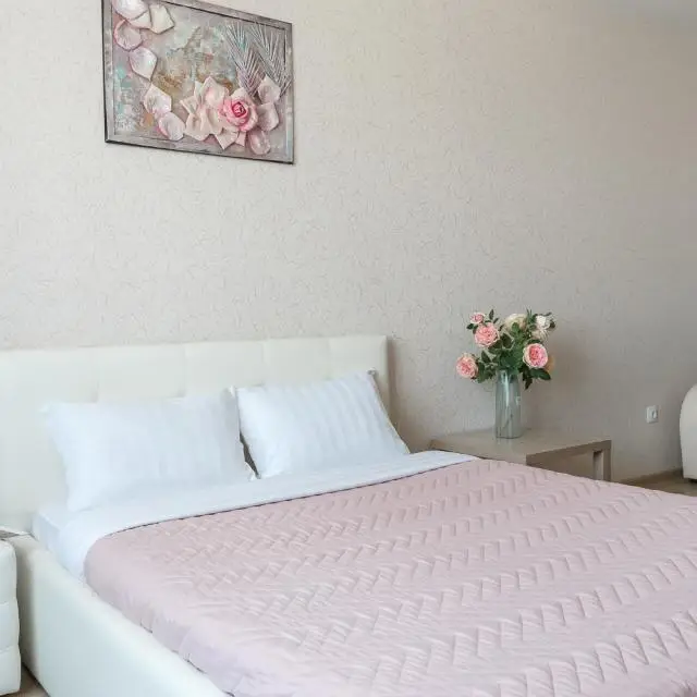 Real photos of Like at home on Romantic Street, 2