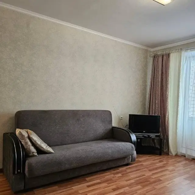Real photos of Apartments on Kurnatovsky street 71k2