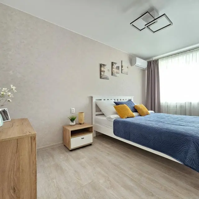 Real photos of Live comfortably on 86A Vozrozhdenie Street