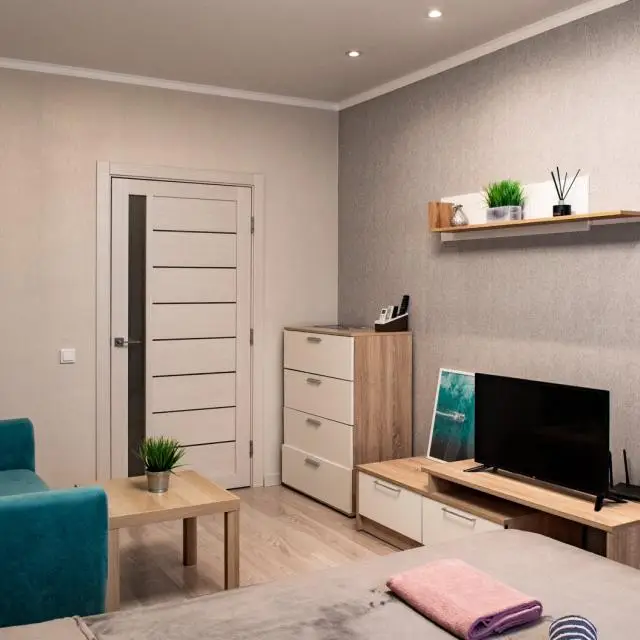 Real photos of Romlex Apartments on Parad Pobedy Street