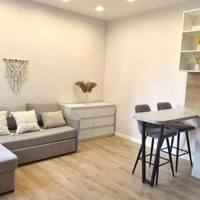 Real photos of 1-room apartment, 40 m2, 2 beds 
