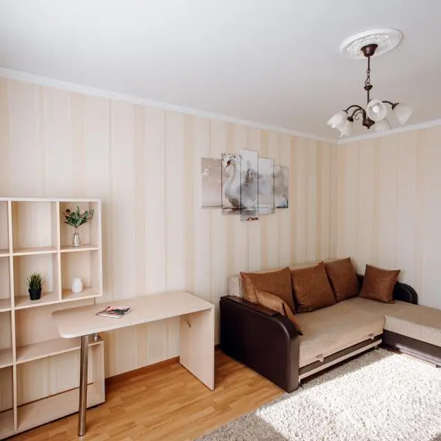 Real photos of Apartments on Lenin Avenue 112-78