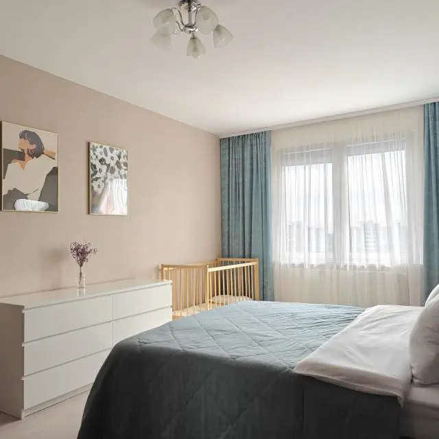 Real photos of One-bedroom apartment with two separate bedrooms