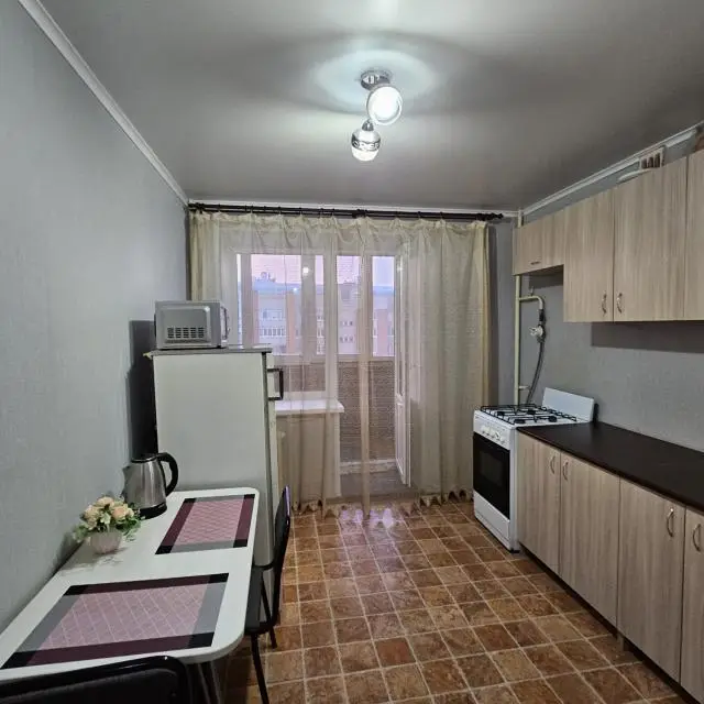 Real photos of Elvira Akulova's home on Hudayberdina Street