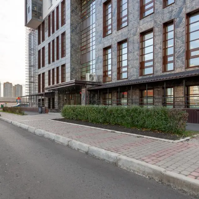 Real photos of Apartments on Shakhterov St., 66, sq. 88