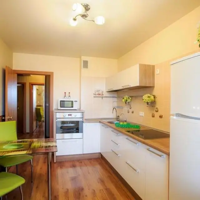 Real photos of Green House Apartments (Green House Apartments)
