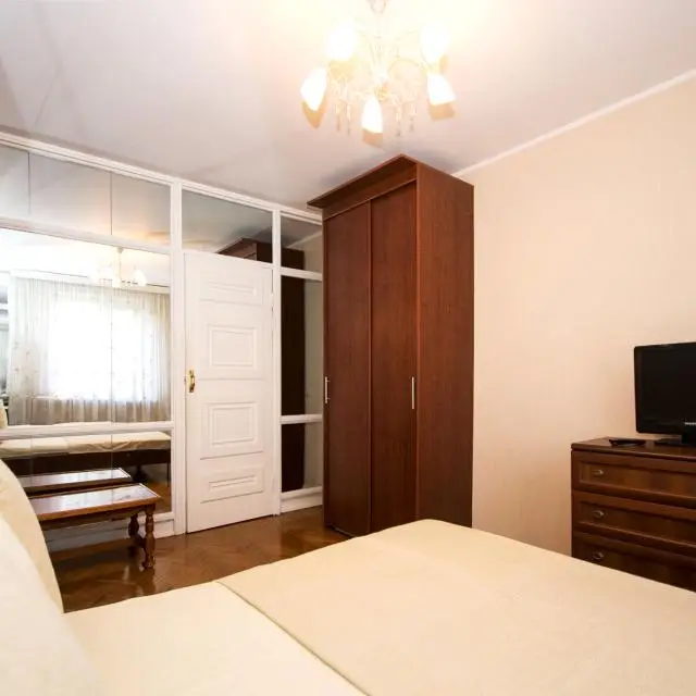Реальные фото ApartLux (АпартЛюкс) на Вернадского 99 корп. 1