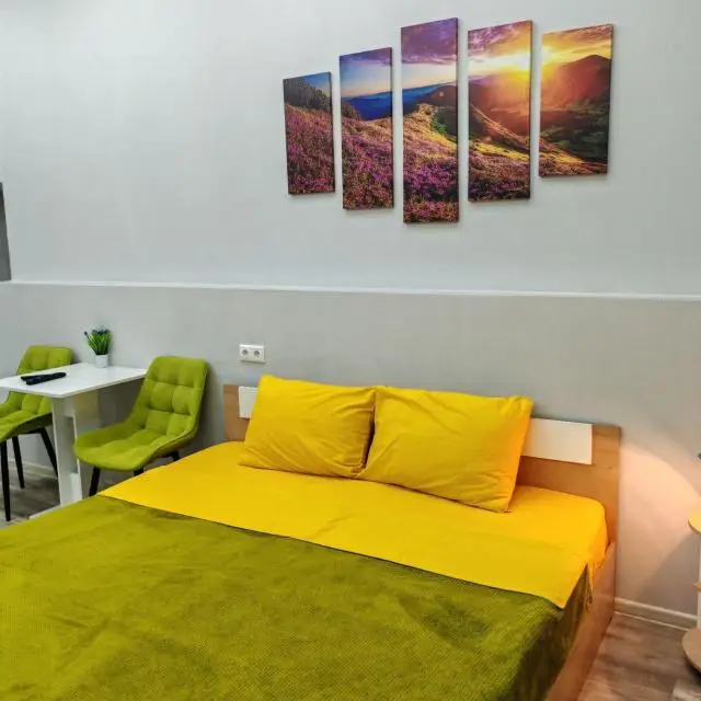 Real photos of Live Here