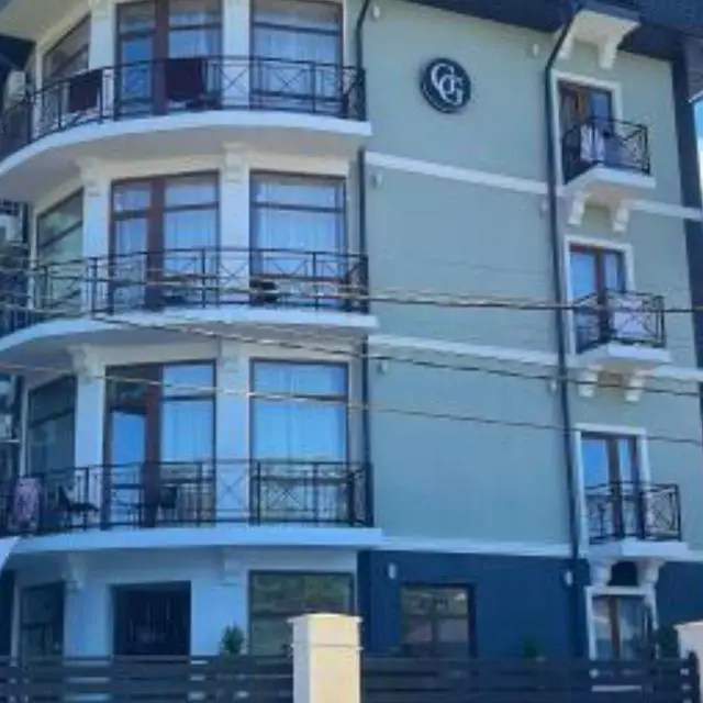 Real photos of Golden Gagra