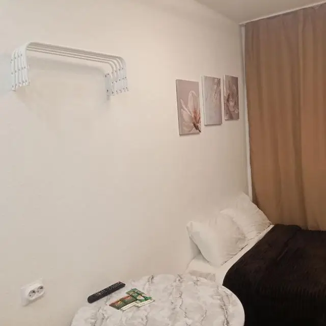 Real photos of Knox Apartments on Chekhov 9