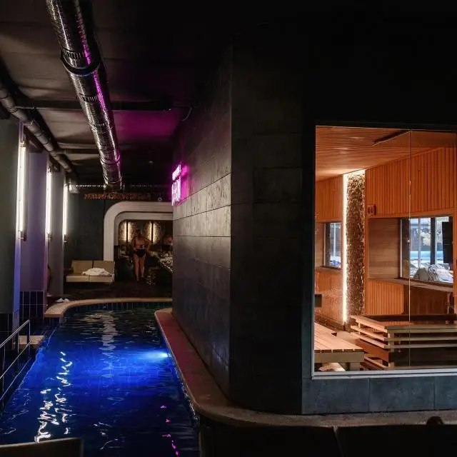 Real photos of City Creek