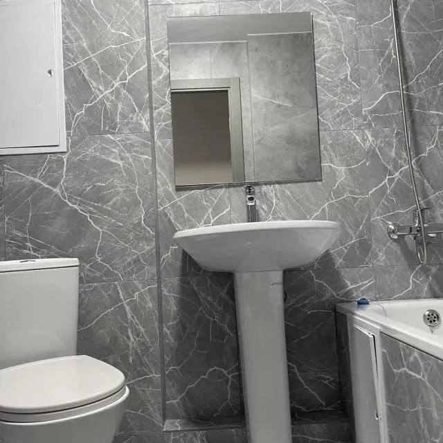 Real photos of Two-room apartment on Karl Marx street 50