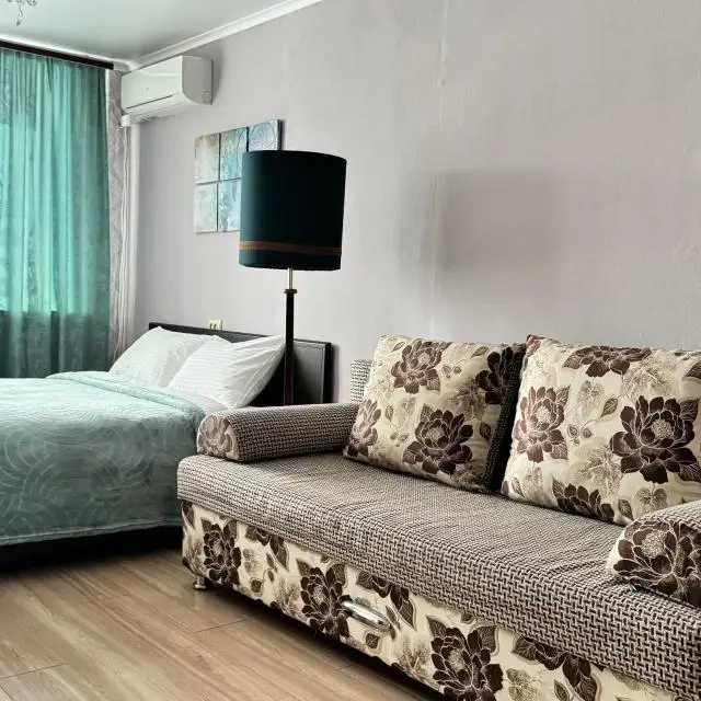 Real photos of Apartments on Novo-Sadovaya street 157