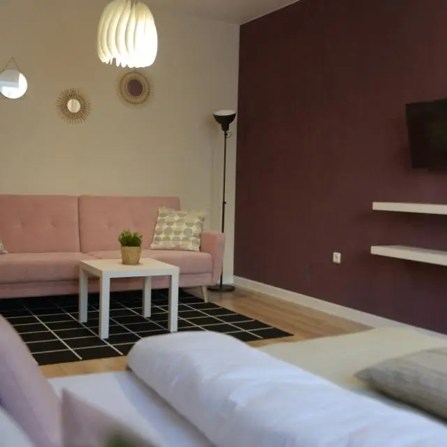 Real photos of Apartment Renta36 (Rent) on 116A Karl Marx Street