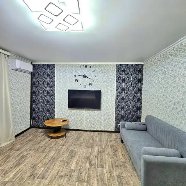 Real photos of Elvira Akulova's hearth at 4 Khvoynaya Street