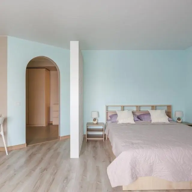 Реальные фото Sutki Rent (Сутки Рент) на шоссе Фермское, 32