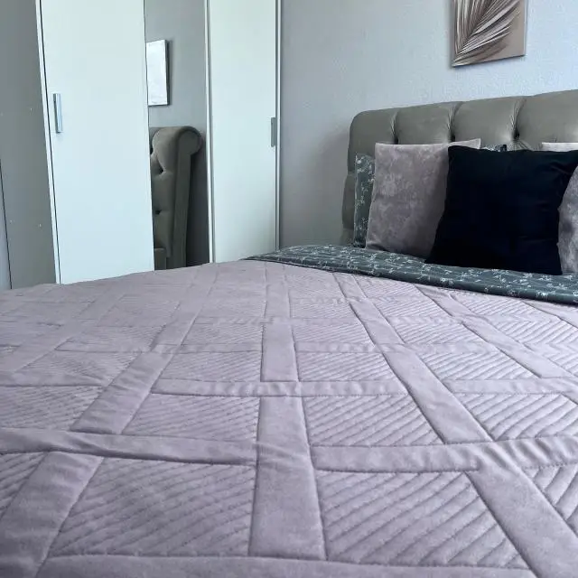Real photos of Apartments on the street of the First 4 / 7