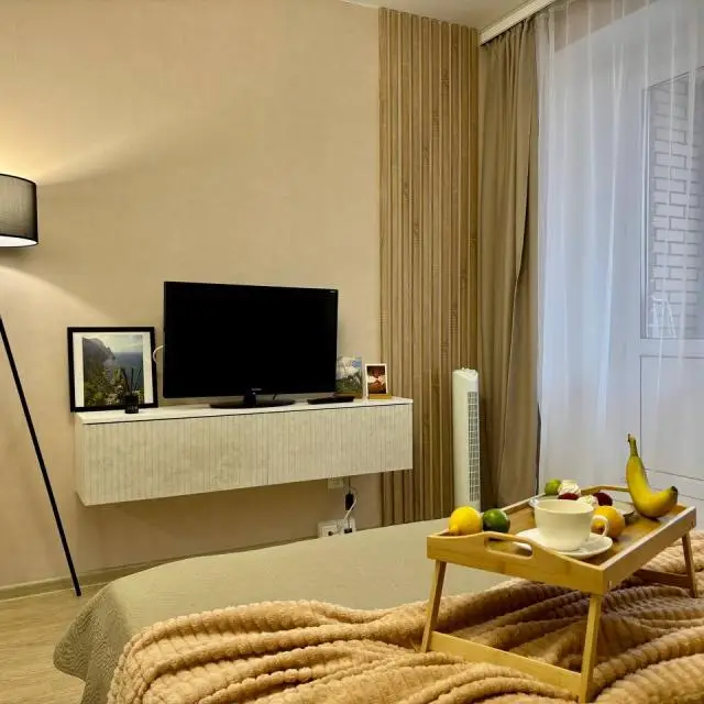 Real photos of Studio with designer renovation