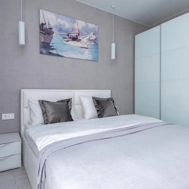 Real photos of Bulbash Apartments on Makayenka street 12D