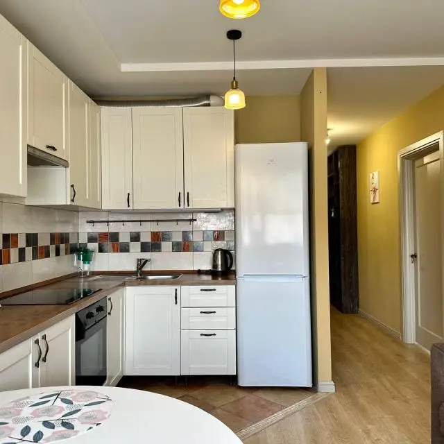 Real photos of EasyRent at 32 Karl Marx Avenue