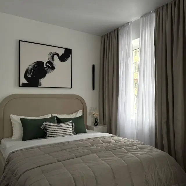 Real photos of Apartments on the 60th anniversary of October Avenue