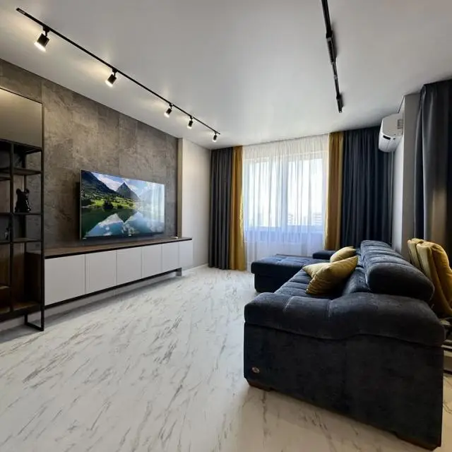 Real photos of Apartment from the Home Hotel company on Polyanichko street, 9