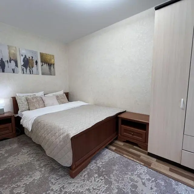 Real photos of Apartments on 127 Bazhova Street