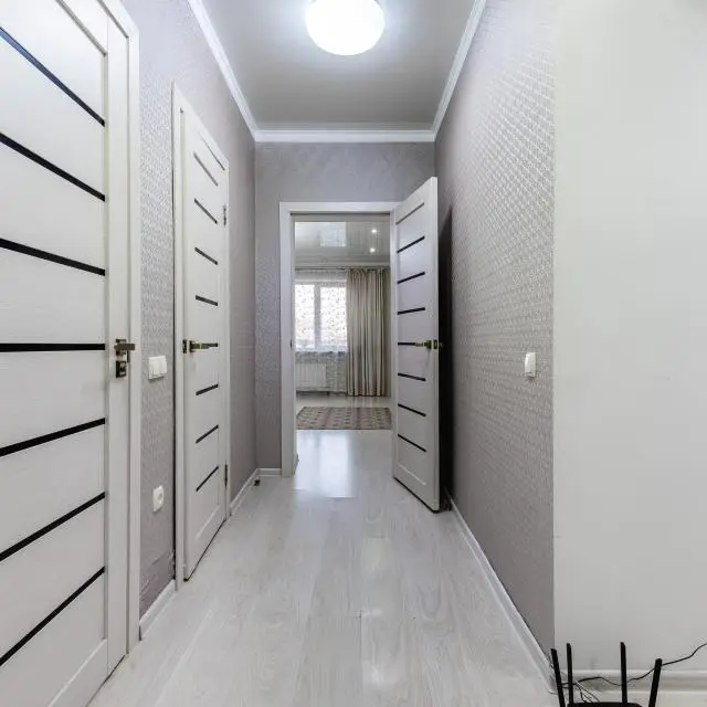 Real photos of Meridian Apartments on Masanchi Street 23/2