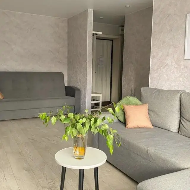 Real photos of Apartment Building 16 on Korotchenko Street