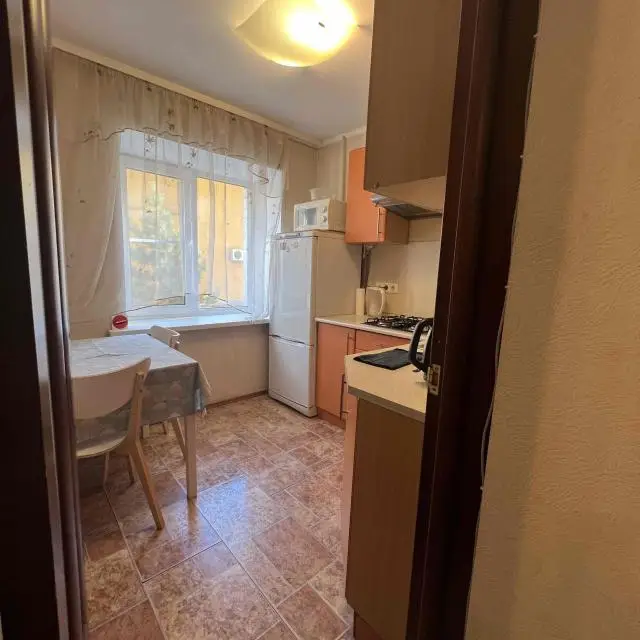 Real photos of Apartments on Trekhsvyatskaya street 28