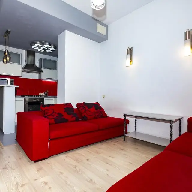 Real photos of Lighthouse on 87 Gogol Street